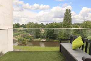 Photo 1- click for photo gallery